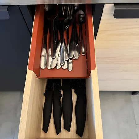 Modernes Mit Blick Auf Uni